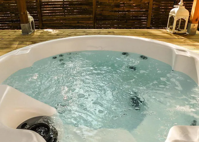 L'haute En Couleur Hotel